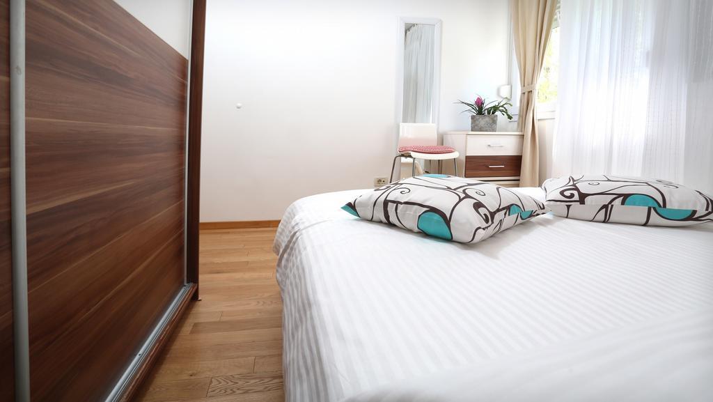 Apartment Peni Split Eksteriør billede