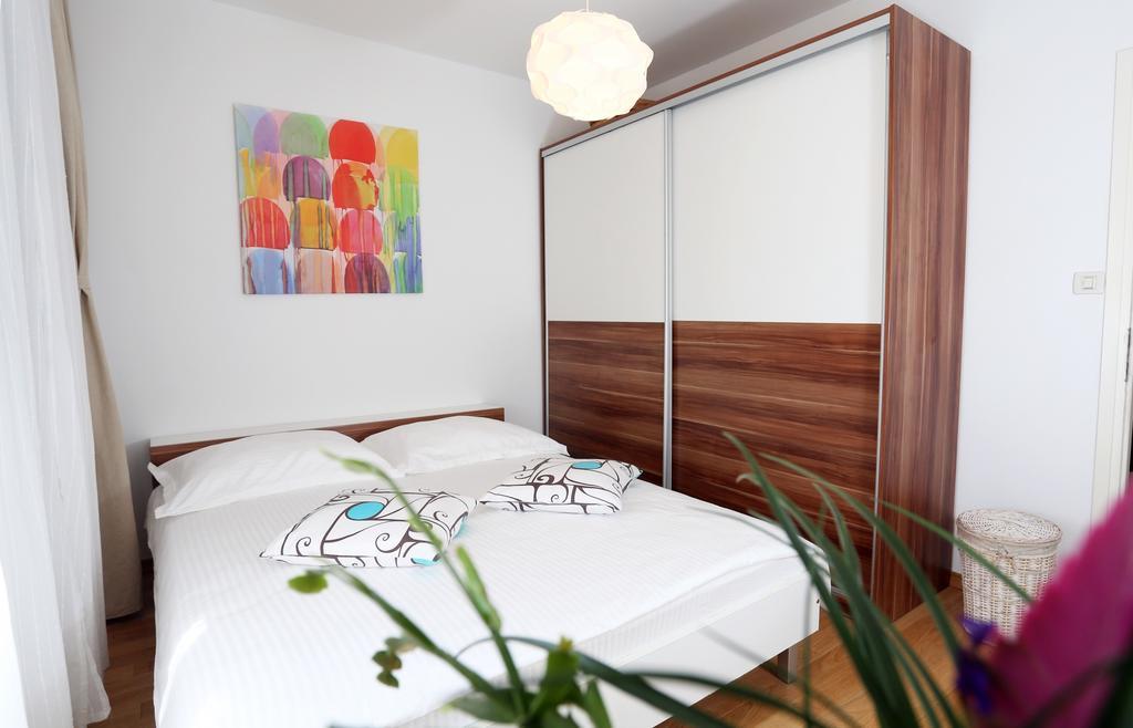 Apartment Peni Split Eksteriør billede